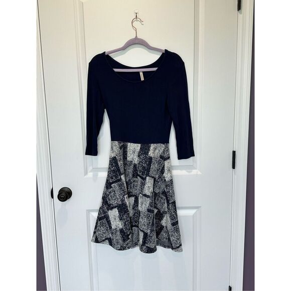 Gilli Navy Blue Long Sleeve A-Line Dress Size Small - Picture 1 of 6